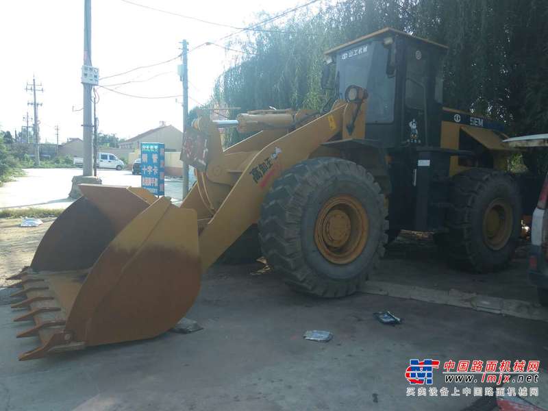 山东出售转让二手4000小时2014年山工SEM652B装载机