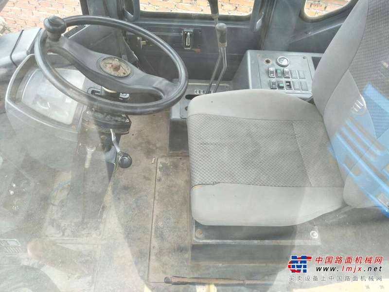辽宁出售转让二手3000小时2013年柳工CLG855装载机