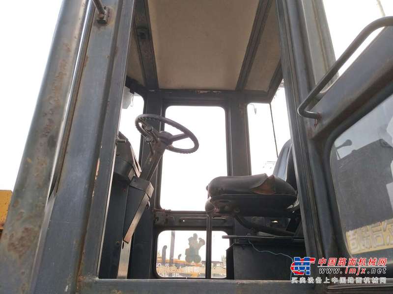山东出售转让二手1500小时2006年山工SEM952装载机