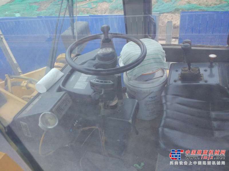 陕西出售转让二手8000小时2005年柳工ZL856装载机