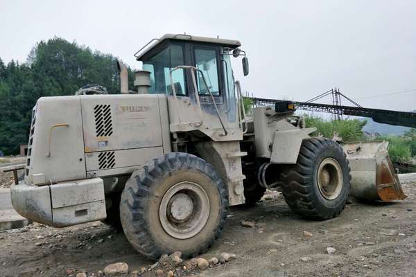 四川出售转让二手7600小时2009年临工LG955N装载机