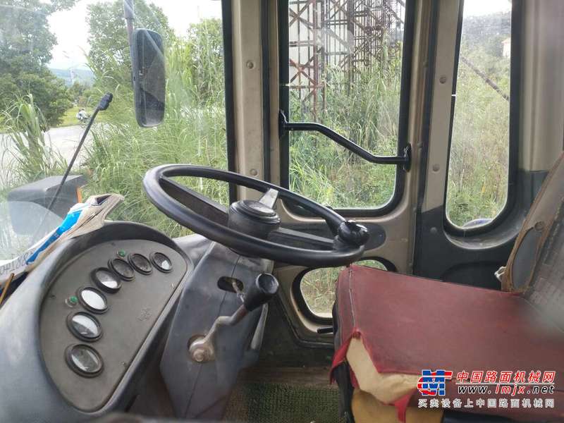云南出售转让二手4268小时2011年龙工LG850装载机