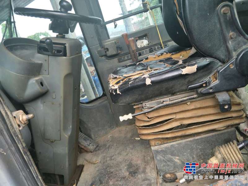 云南出售转让二手3285小时2010年临工LG953L装载机