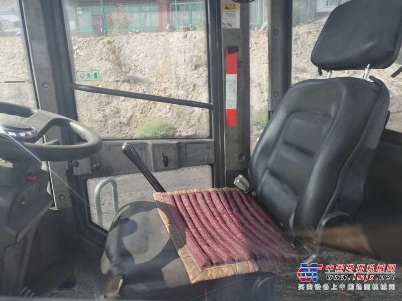 山西出售转让二手2000小时2014年龙工LG850D装载机