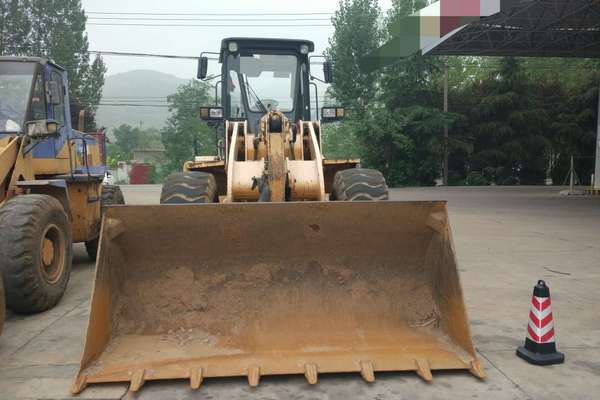 陕西出售转让二手3000小时2010年柳工CLG855装载机