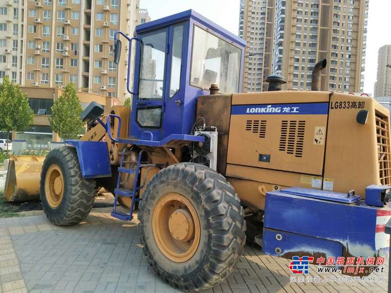 河南出售转让二手2800小时2013年龙工LG833装载机