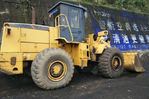 江西出售转让二手3000小时2013年柳工CLG855N装载机