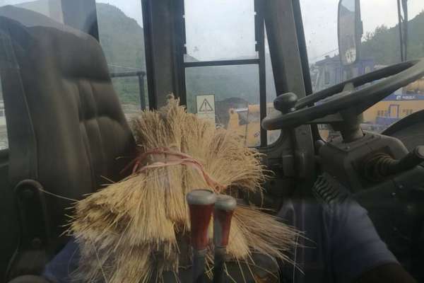 山西出售转让二手5000小时2011年厦工XG953III装载机