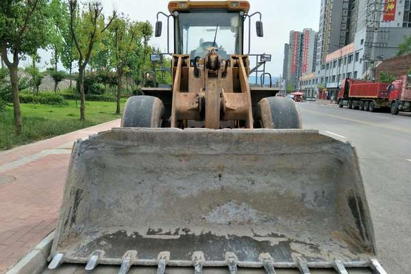 四川出售转让二手6000小时2010年龙工LG855B装载机