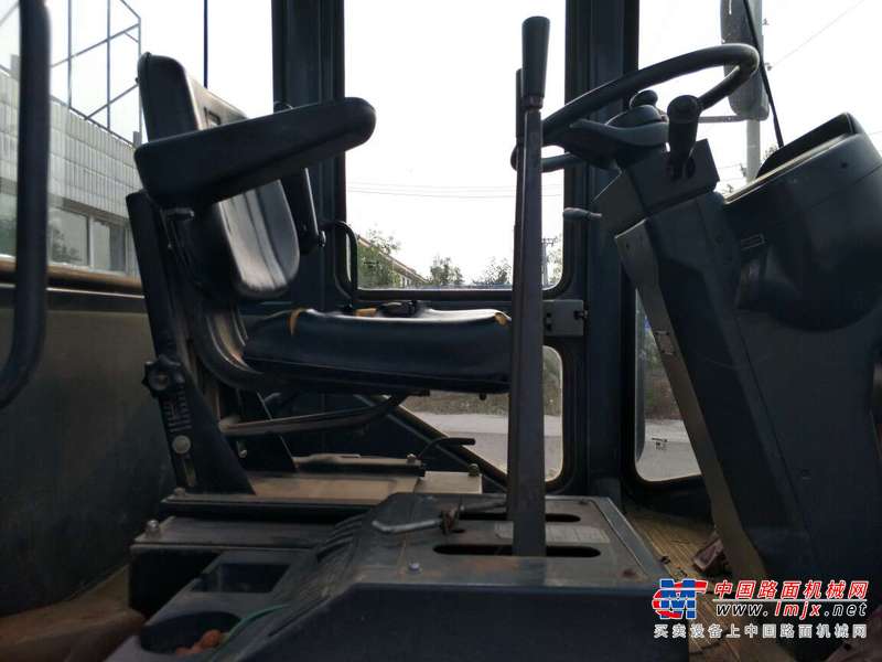 辽宁出售转让二手1200小时2011年柳工CLG836装载机