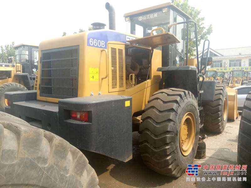 山东出售转让二手1100小时2015年山工SEM660B装载机