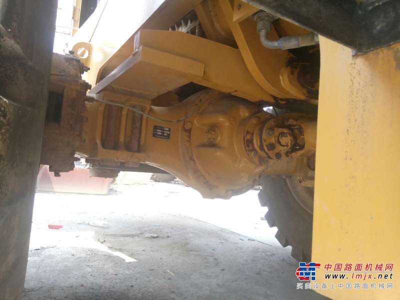山东出售转让二手1300小时2014年山工SEM650B装载机