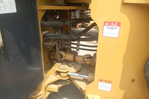 山东出售转让二手1300小时2014年山工SEM650B装载机