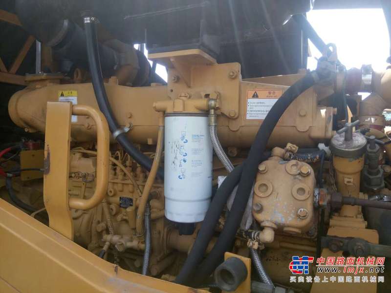 山东出售转让二手1300小时2014年山工SEM650B装载机