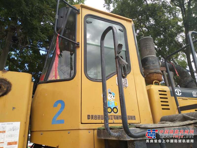 甘肃出售转让二手5000小时2010年山工ZL50F装载机