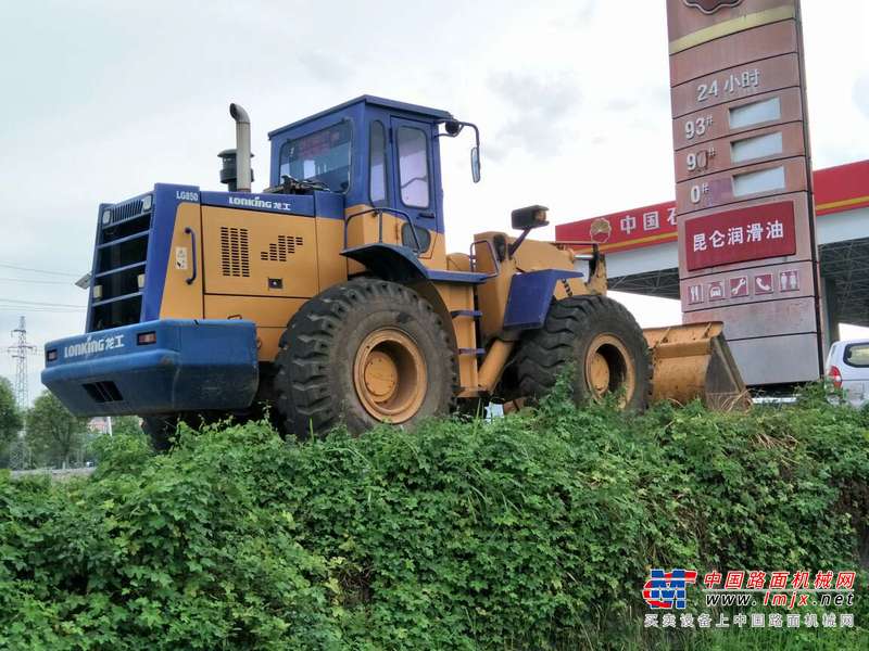 江西出售转让二手3500小时2011年龙工LG850装载机