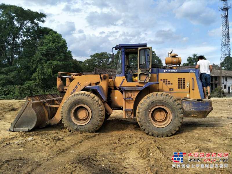 江西出售转让二手8000小时2007年龙工LG850装载机