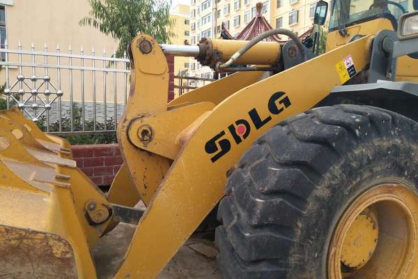 甘肃出售转让二手4500小时2010年临工LG953L装载机