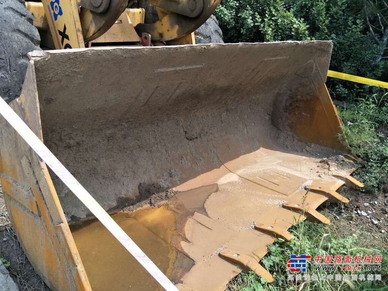 山西出售转让二手6000小时2011年厦工XG953III装载机