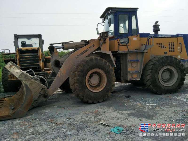 贵州出售转让二手4300小时2009年龙工LG855装载机