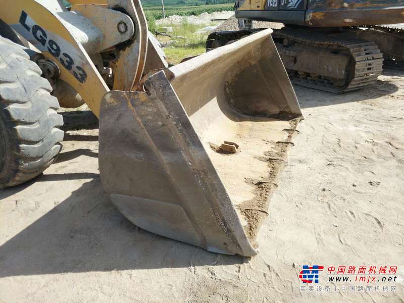 辽宁出售转让二手10000小时2006年临工LG933装载机
