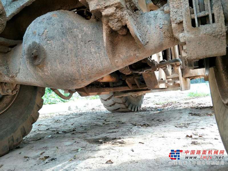 四川出售转让二手4200小时2011年龙工LG855装载机