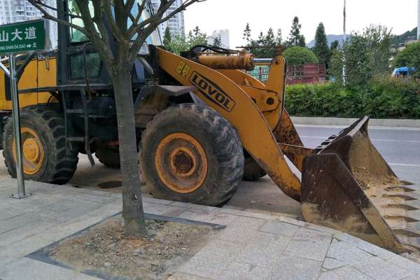 贵州出售转让二手1100小时2010年福田雷沃FL935E装载机