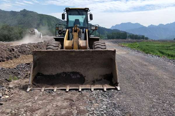 河北出售转让二手6700小时2011年福田雷沃FL956F装载机