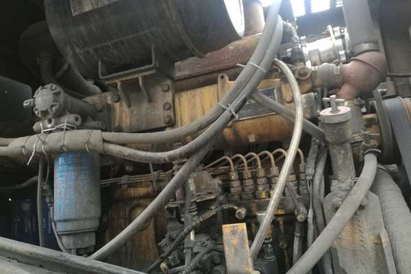 山西出售转让二手5600小时2011年龙工LG855装载机