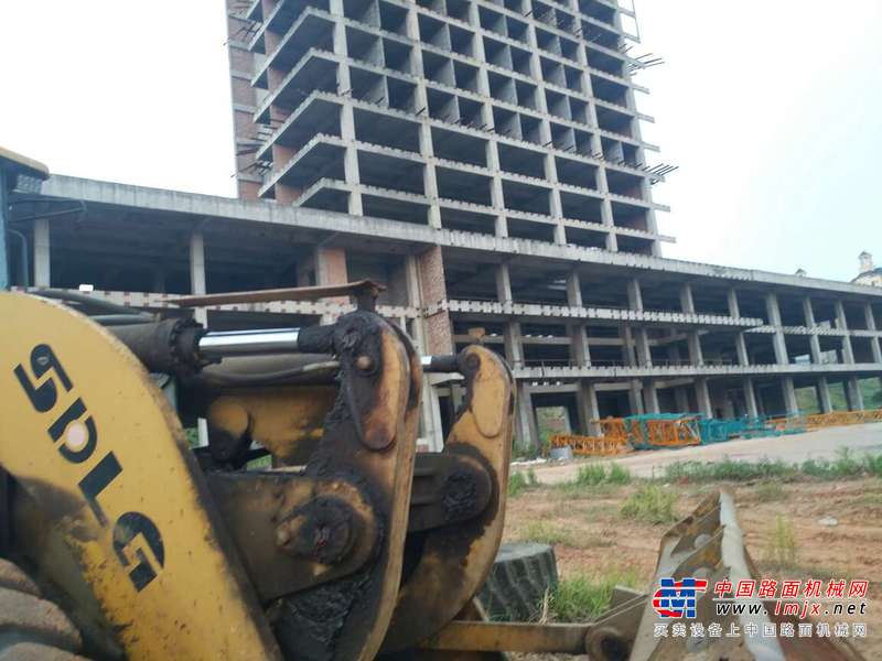 江西出售转让二手5000小时2011年临工LG952装载机