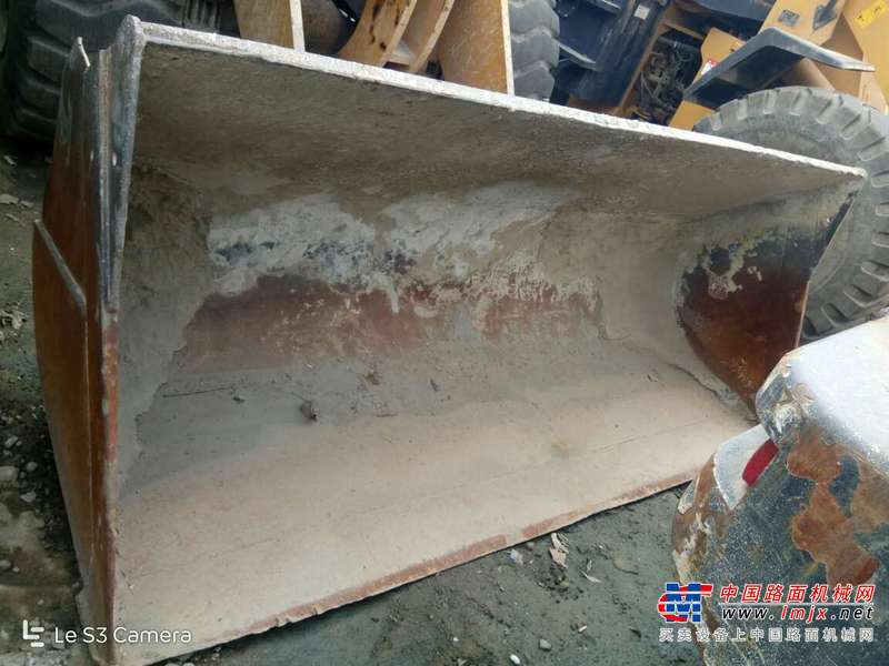 山东出售转让二手3800小时2013年山工SEM652B装载机