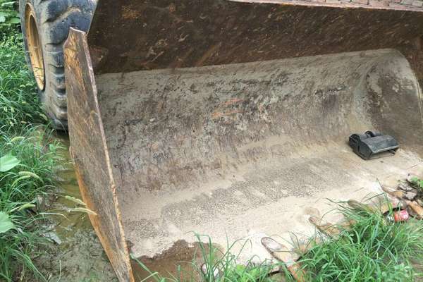 河北出售转让二手4000小时2004年柳工ZL50C装载机