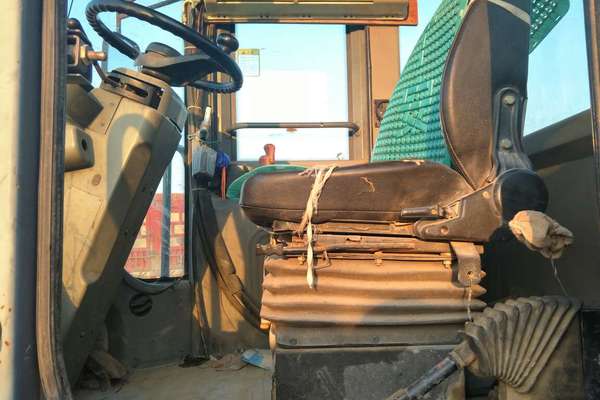 山东出售转让二手8200小时2010年临工LG953L装载机