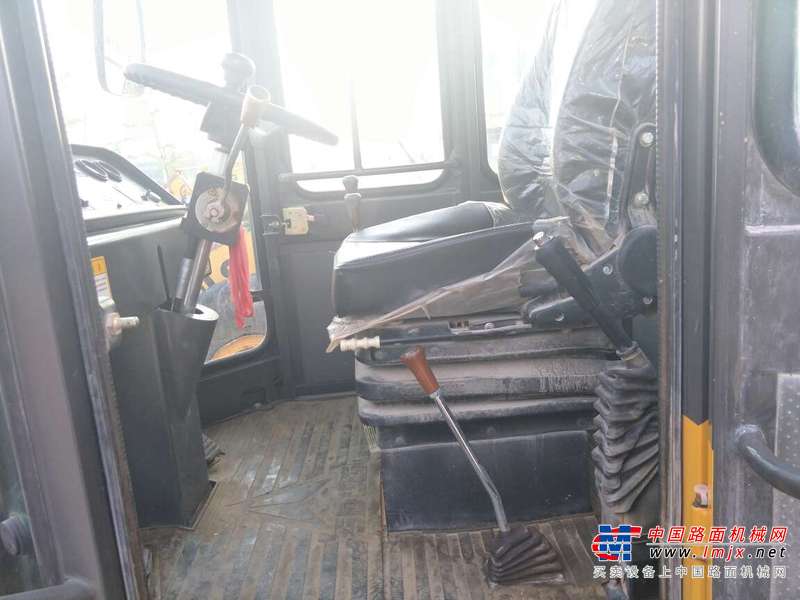 山东出售转让二手700小时2015年临工LG933L装载机