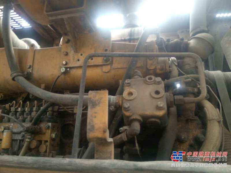 山西出售转让二手3500小时2009年龙工LG855装载机