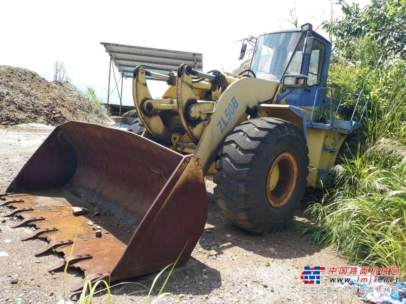 云南出售转让二手7826小时2009年龙工ZL50B装载机