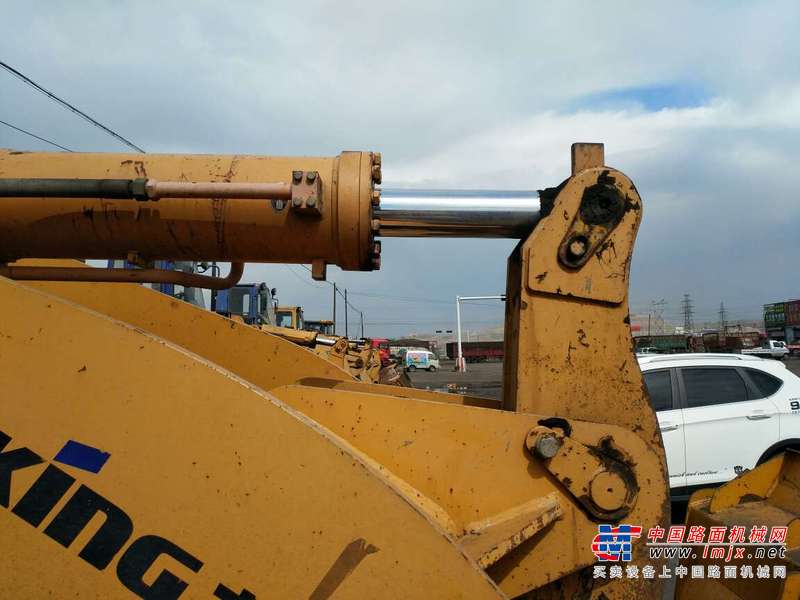 宁夏出售转让二手6000小时2011年龙工LG855B装载机