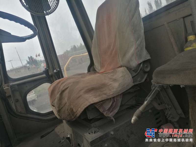 山西出售转让二手6000小时2012年龙工LG855装载机