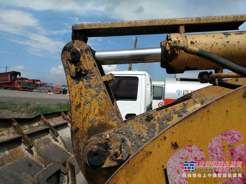 内蒙古出售转让二手4000小时2011年成工CG955装载机