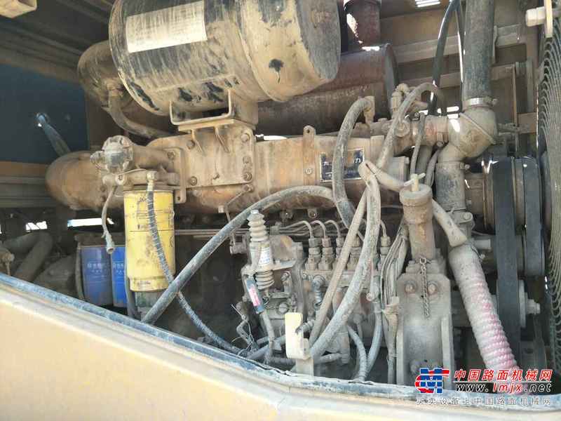 河北出售转让二手7000小时2011年龙工LG833装载机