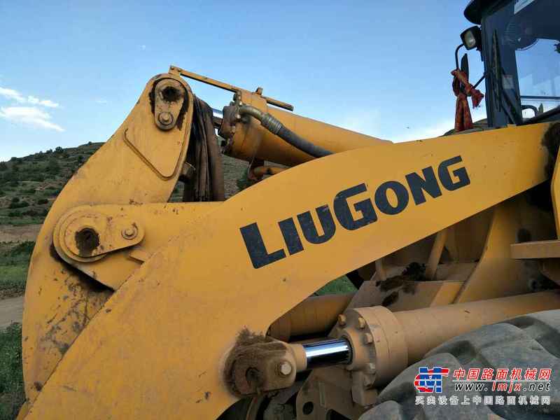 甘肃出售转让二手3000小时2016年柳工CLG855N装载机