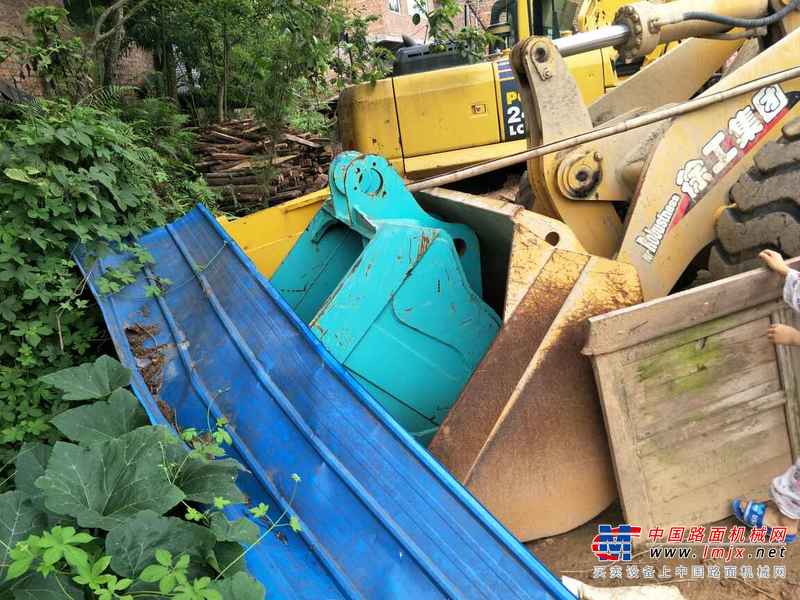 四川出售转让二手3000小时2013年徐工LW500KL装载机