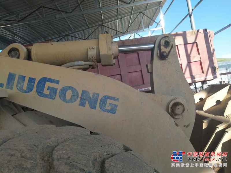 甘肃出售转让二手2000小时2006年柳工ZL50C装载机