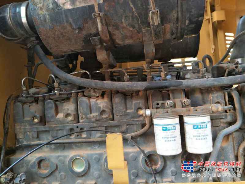 云南出售转让二手7241小时2011年龙工LG833装载机