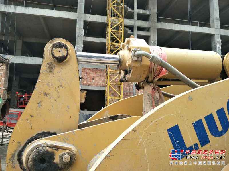 甘肃出售转让二手8000小时2008年柳工ZL50C装载机