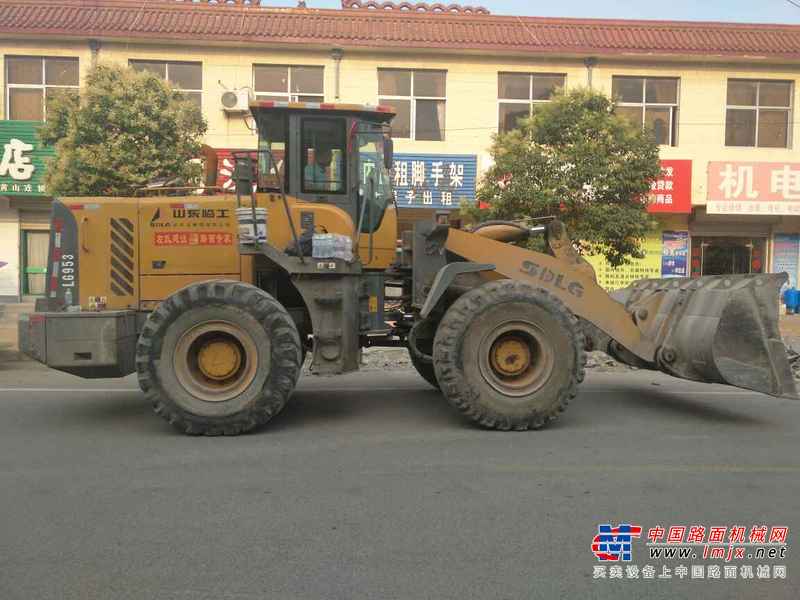 山东出售转让二手2500小时2013年临工LG953L装载机