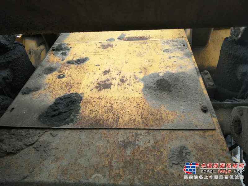 山东出售转让二手5000小时2004年徐工LW520F装载机