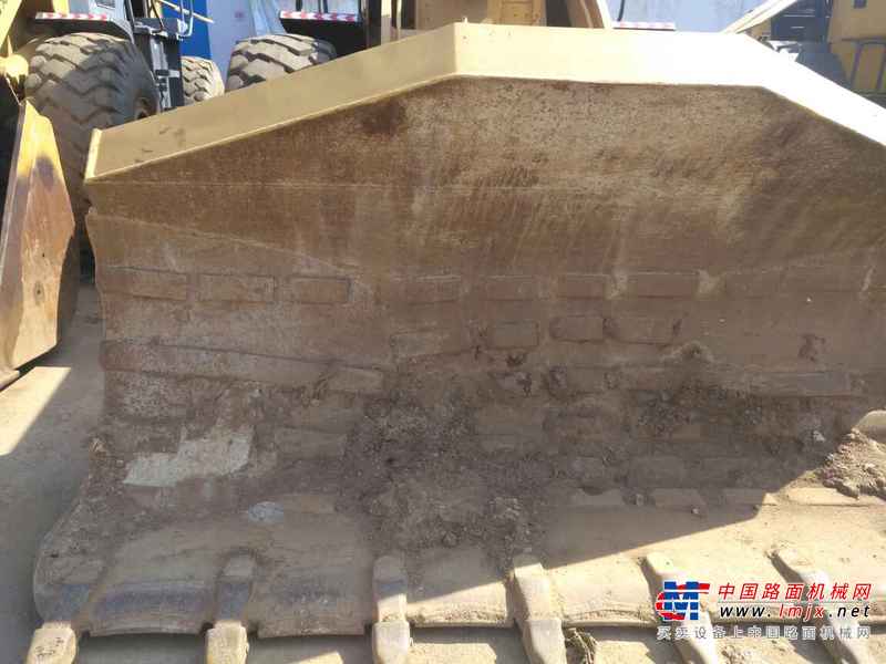 云南出售转让二手6156小时2014年龙工LG855装载机