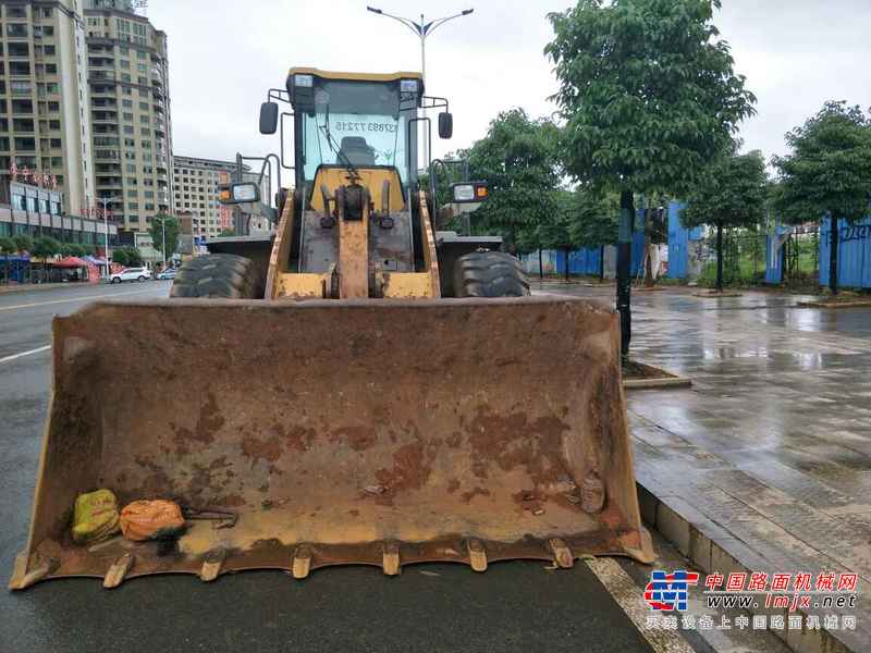 湖南出售转让二手10000小时2009年临工LG953装载机