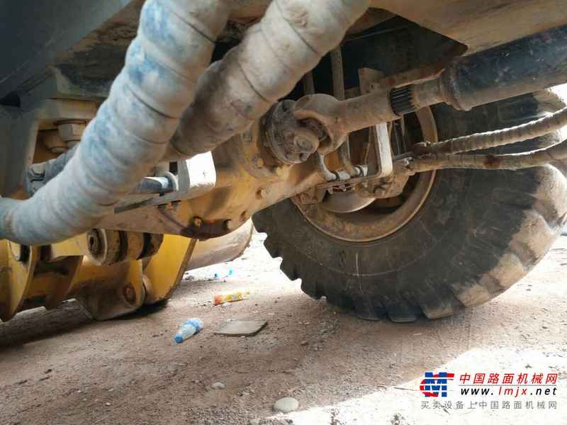 甘肃出售转让二手5000小时2015年临工LG956L装载机